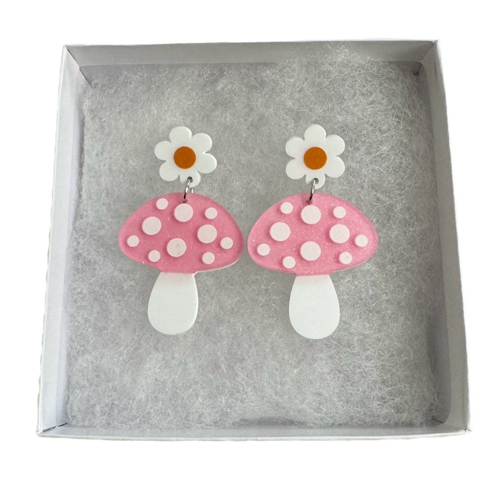 New! Pink Mushroom Acrylic Earrings with Daisy Accents. Post Stud. Never Worn.